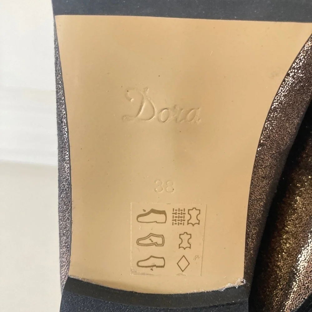Dora Anthropologie Bea Mary Jane Gold Sparkly Pointed Toe Flats Sz 38